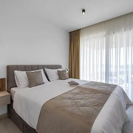 Royal Sky Elite Villa *